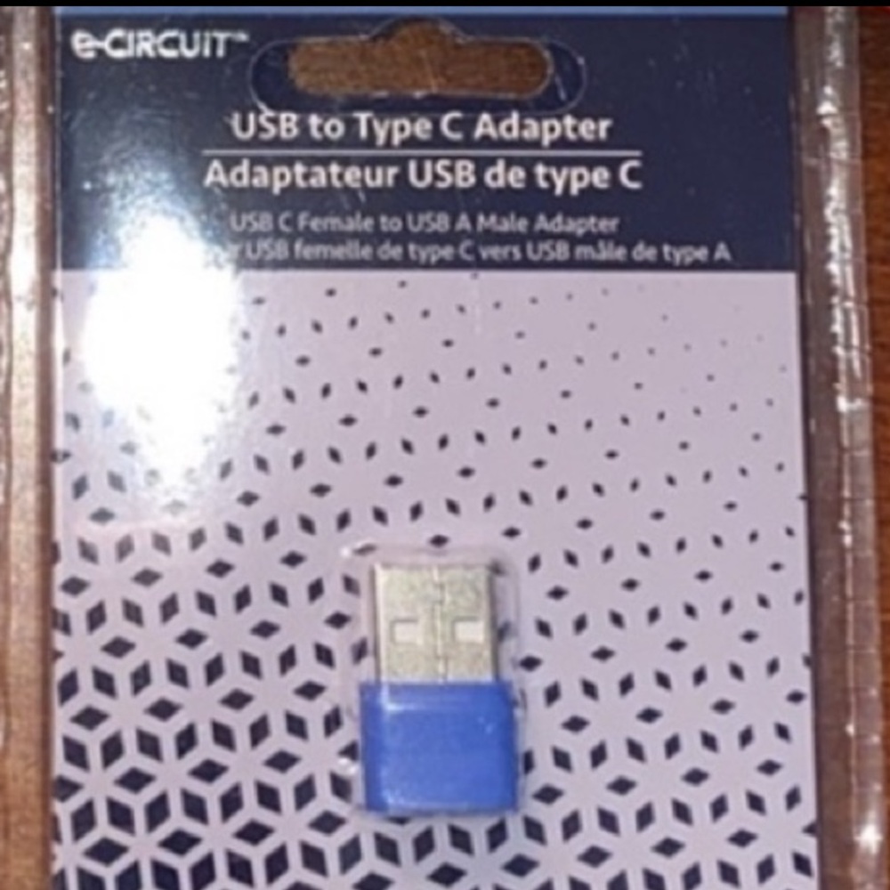 FREEBIE USB to C Type Adapter for phone/other charging cord car plug New Bundle